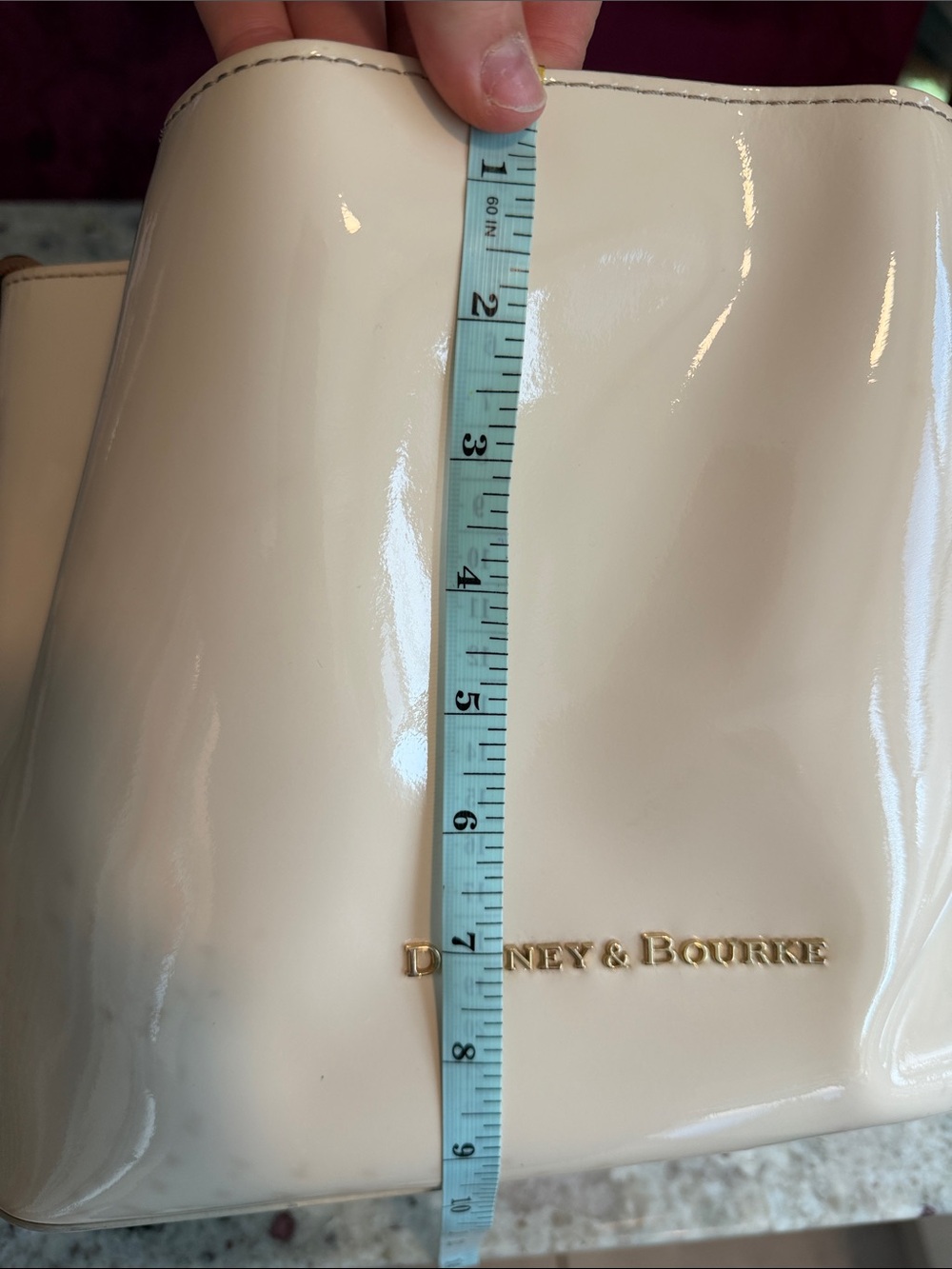Dooney & Bourke City Patent Leather Small Glossy Barlow Bucket bag - Picture 11 of 11